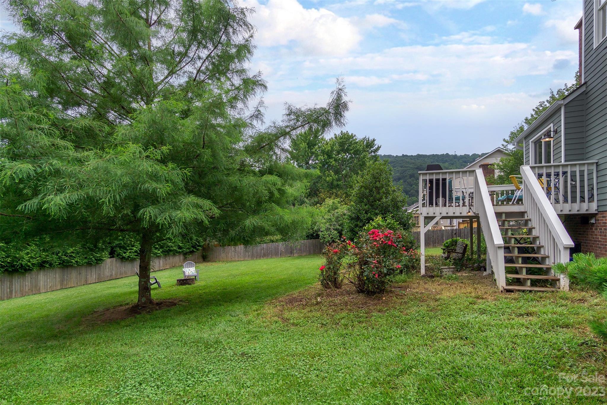 2 Fox Lair Court Asheville NC 28805