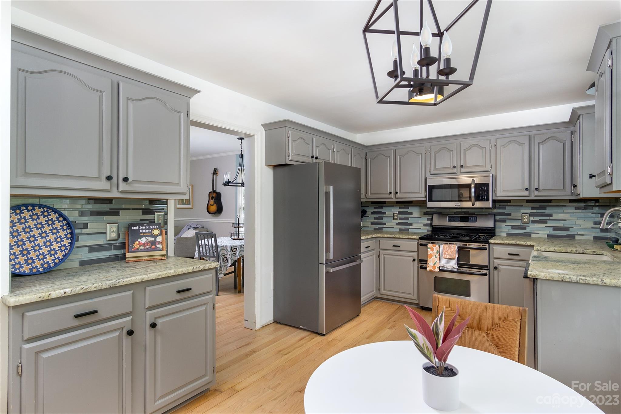 2 Fox Lair Court Asheville NC 28805