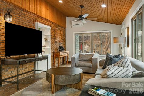 1236 Upper Brush Creek Road Fairview NC 28730