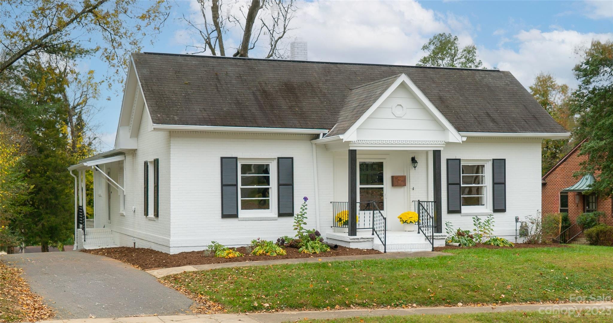 411 N Green Street Morganton NC 28655
