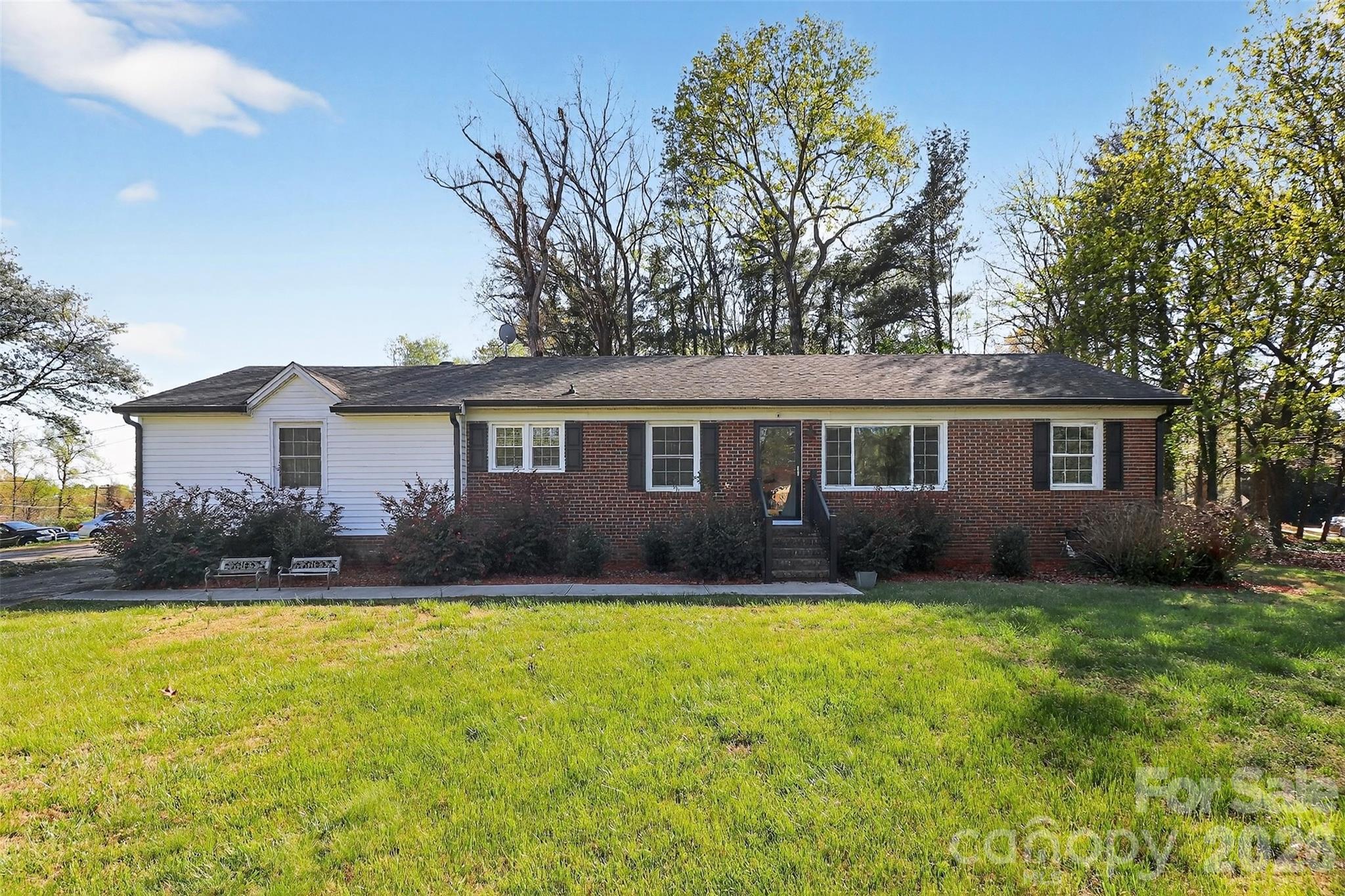 5525 Alpine Lane Charlotte NC 28269
