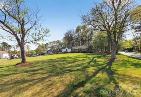 5525 Alpine Lane Charlotte NC 28269