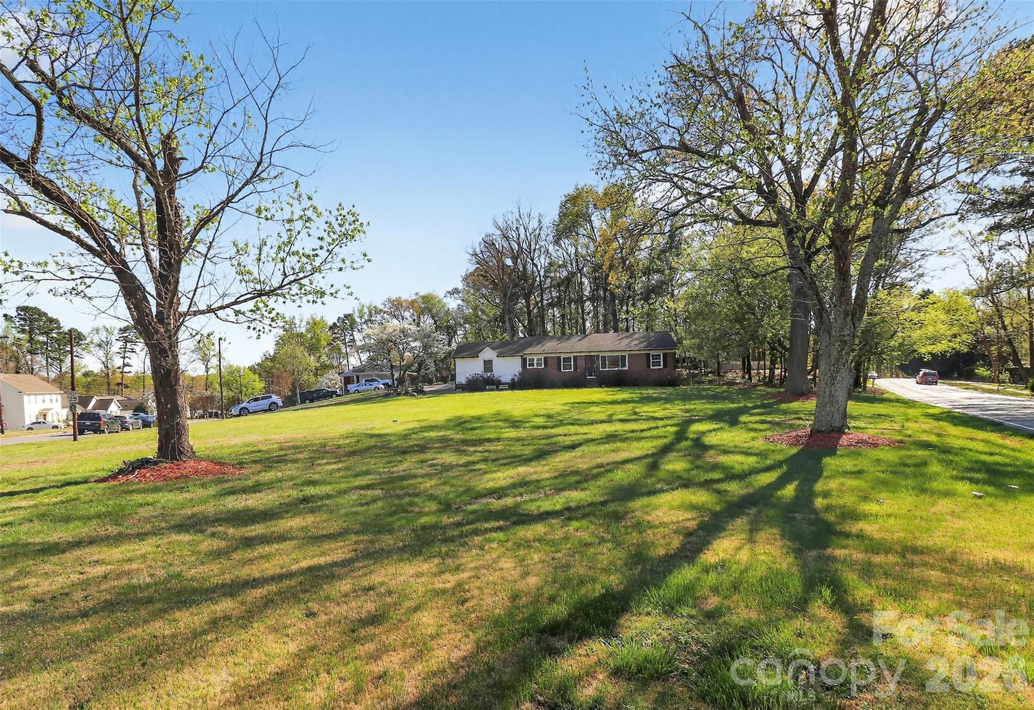 5525 Alpine Lane Charlotte NC 28269
