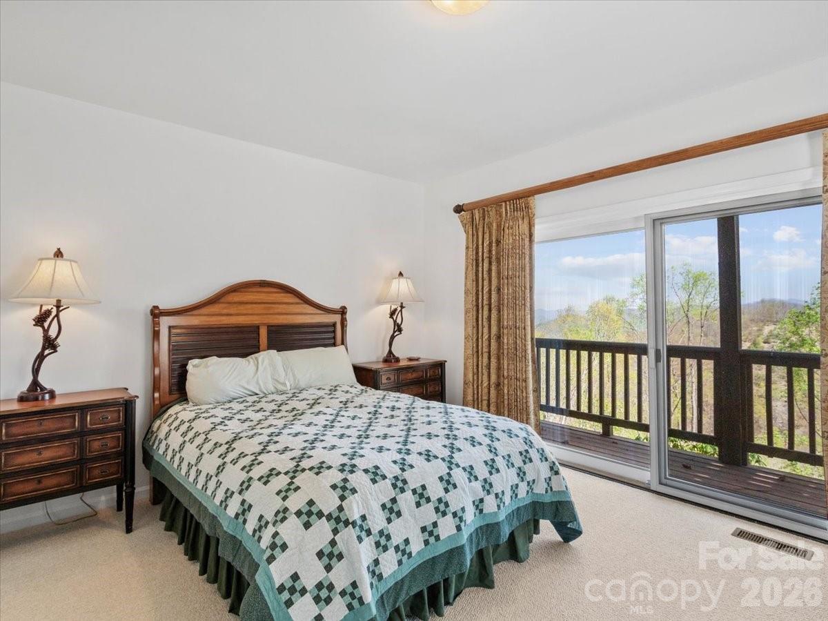 410 Springhouse Drive Burnsville NC 28714