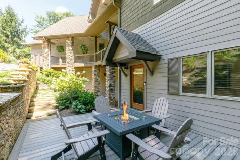410 Springhouse Drive Burnsville NC 28714