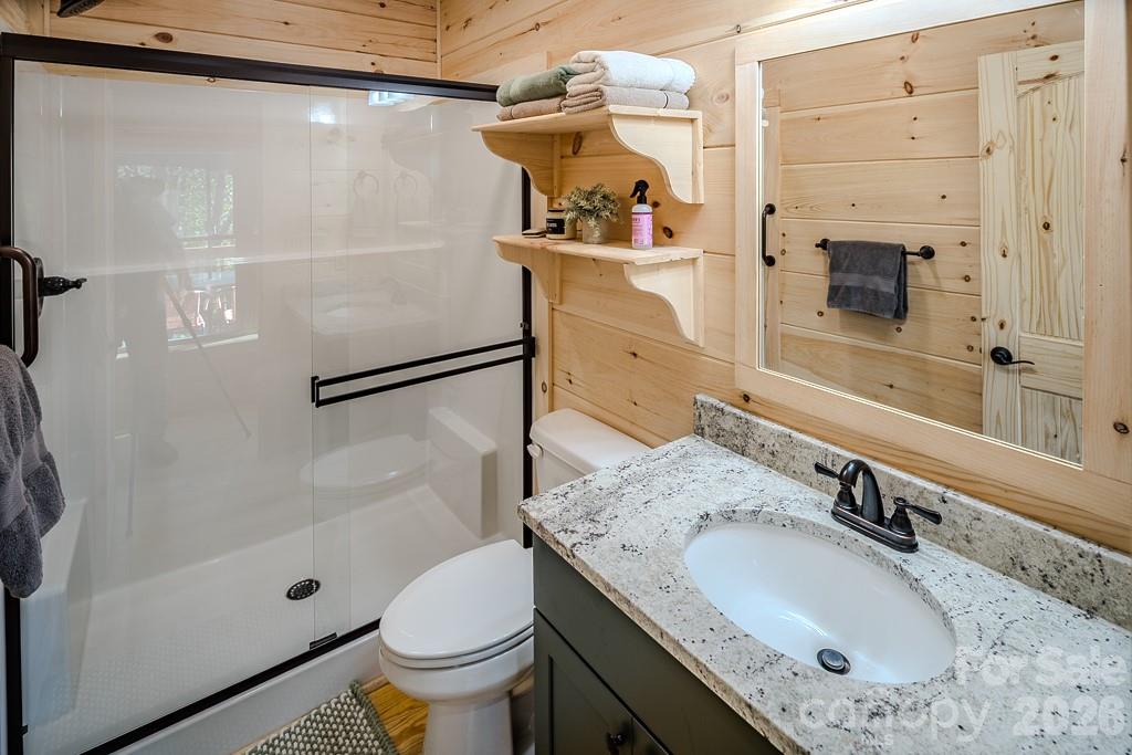 225 Oak Road Beech Mountain NC 28604