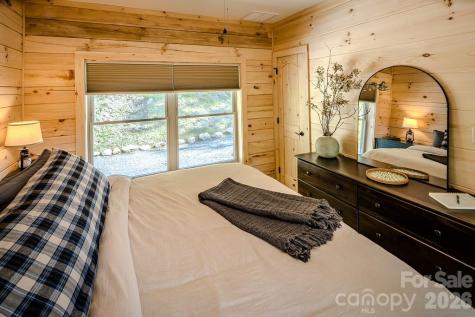 225 Oak Road Beech Mountain NC 28604