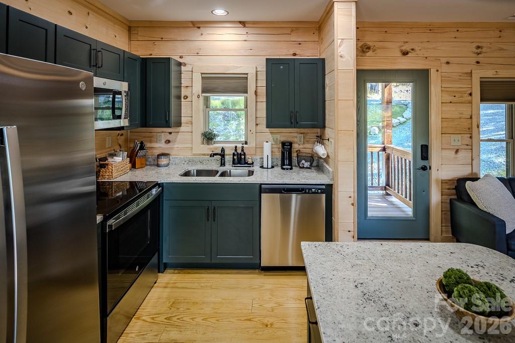 225 Oak Road Beech Mountain NC 28604