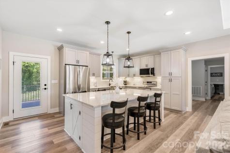 1203 Summerhill Street SW Lenoir NC 28645