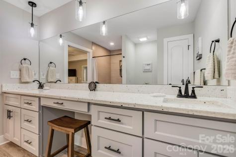 1203 Summerhill Street SW Lenoir NC 28645