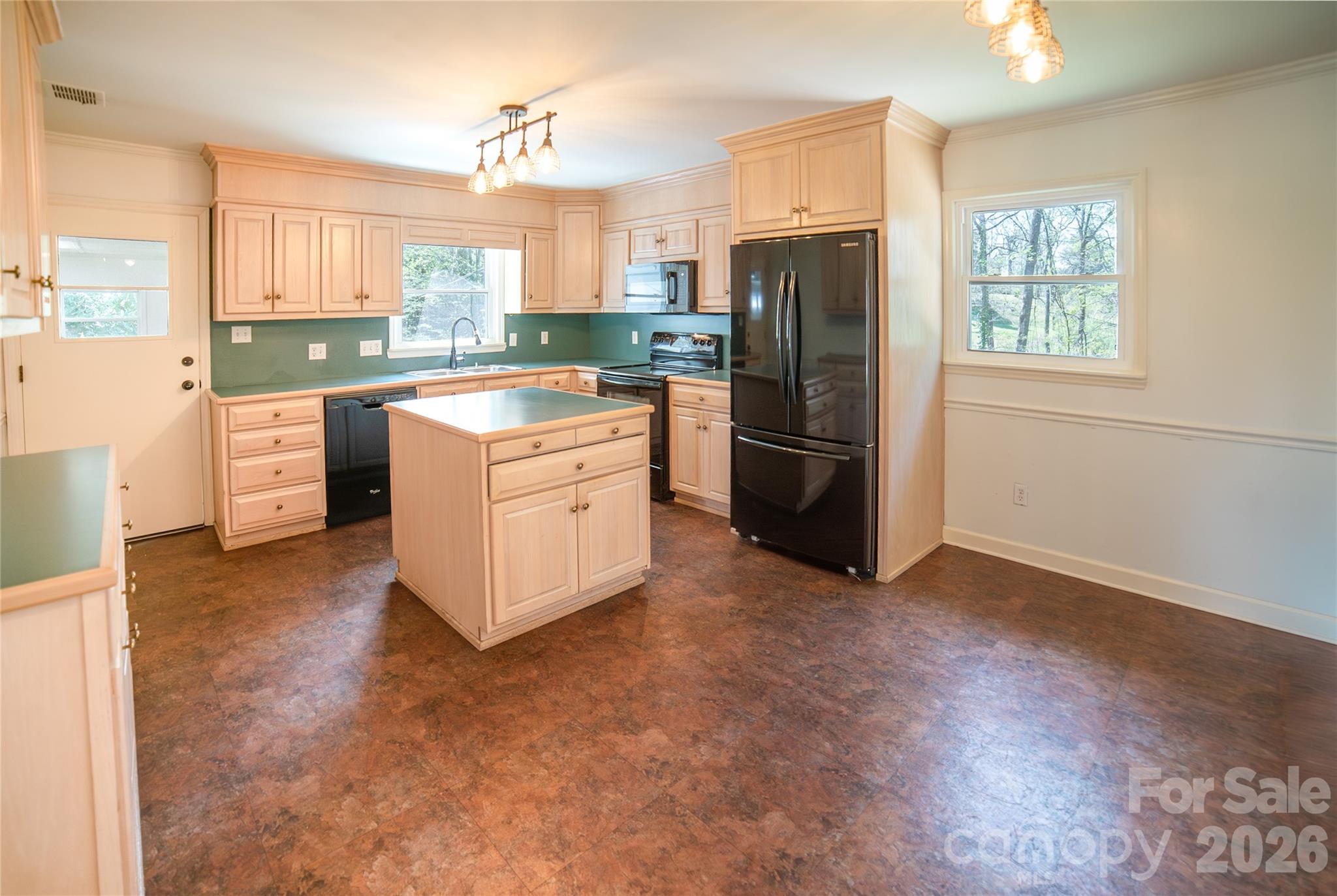 414 Patton Street Morganton NC 28655
