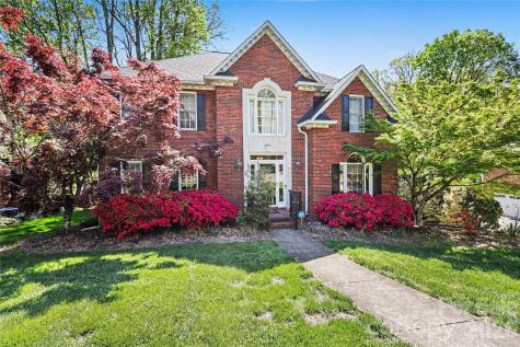 5005 Mayberry Lane Winston Salem NC 27106