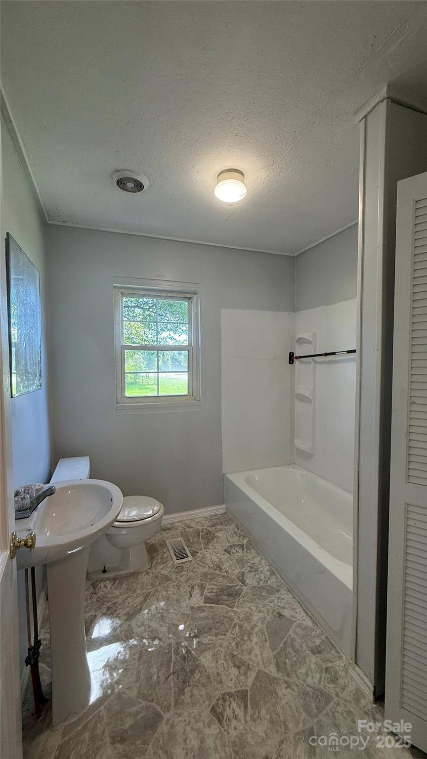 3839 W Dixon Boulevard Shelby NC 28152