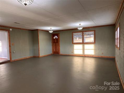2945 Freezer Locker Road Hudson NC 28638