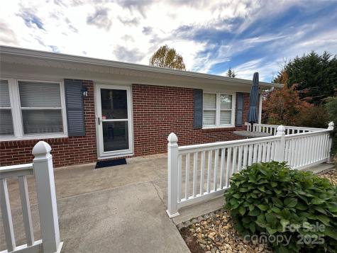 2945 Freezer Locker Road Hudson NC 28638