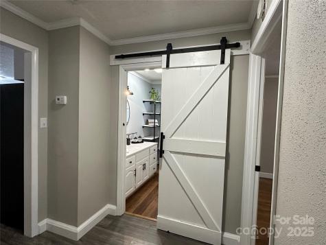 2945 Freezer Locker Road Hudson NC 28638