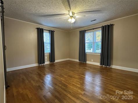 2945 Freezer Locker Road Hudson NC 28638