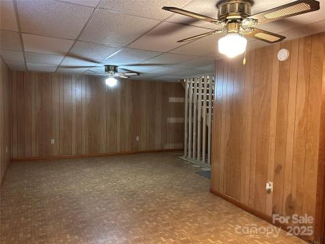 2945 Freezer Locker Road Hudson NC 28638