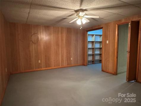 2945 Freezer Locker Road Hudson NC 28638