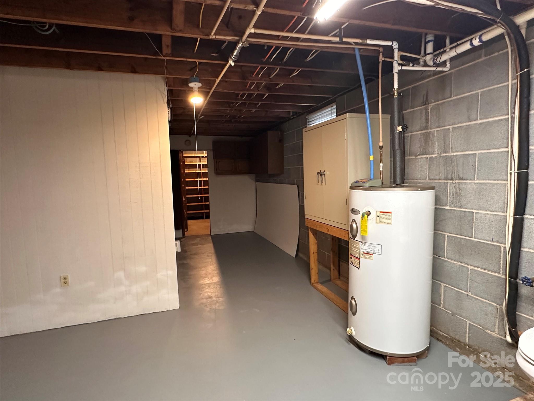 2945 Freezer Locker Road Hudson NC 28638