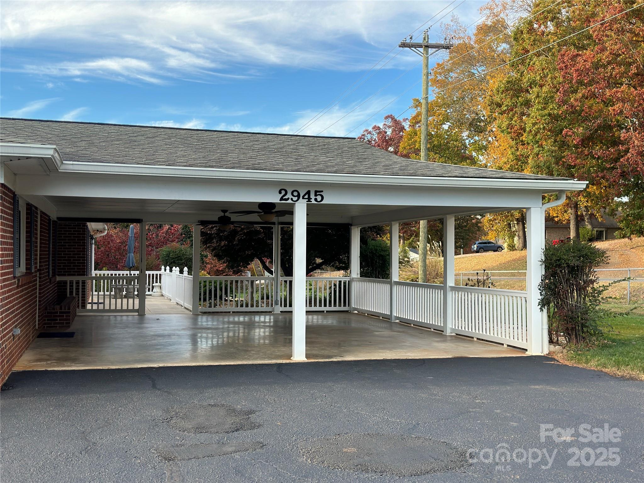 2945 Freezer Locker Road Hudson NC 28638