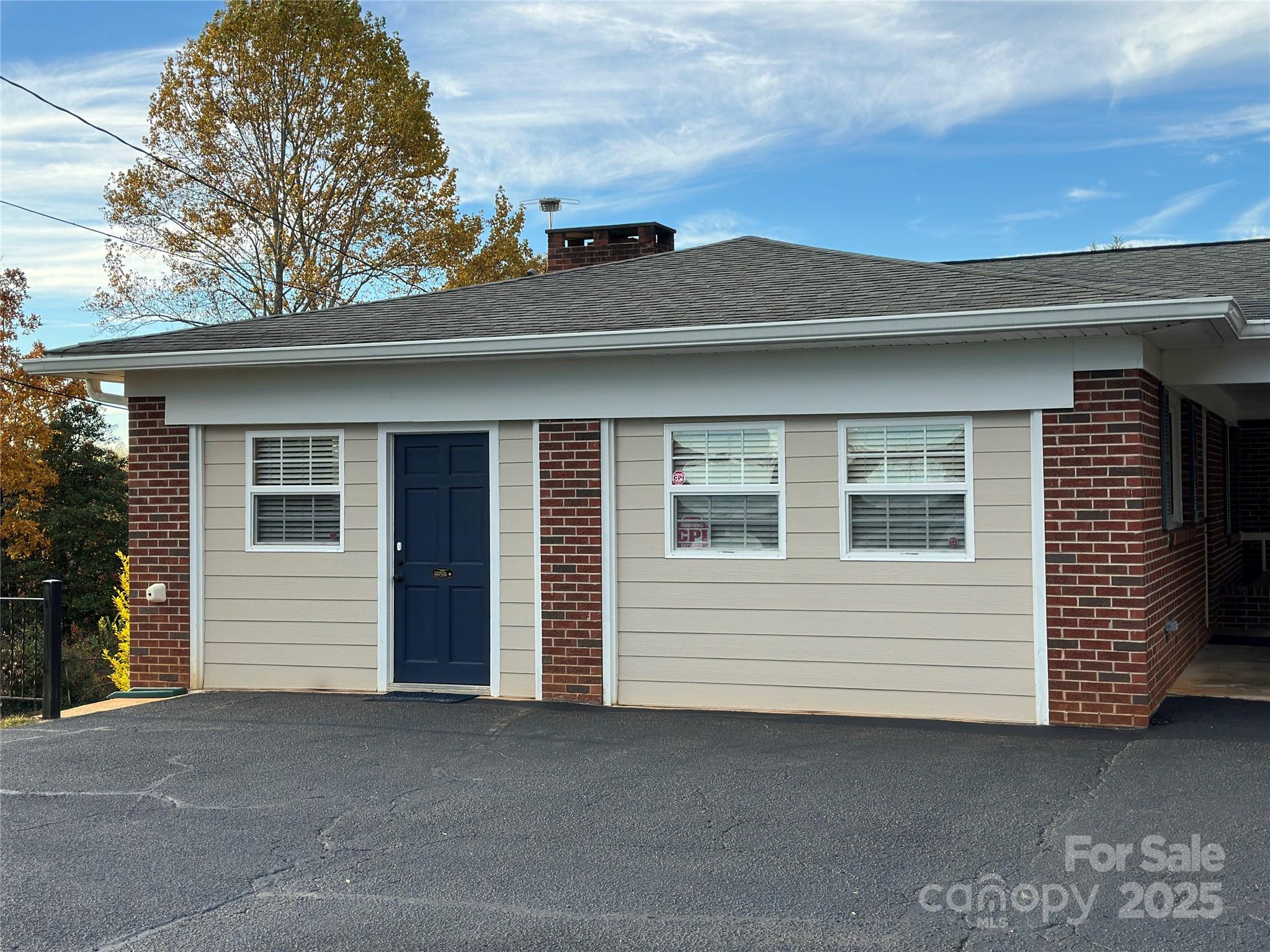2945 Freezer Locker Road Hudson NC 28638