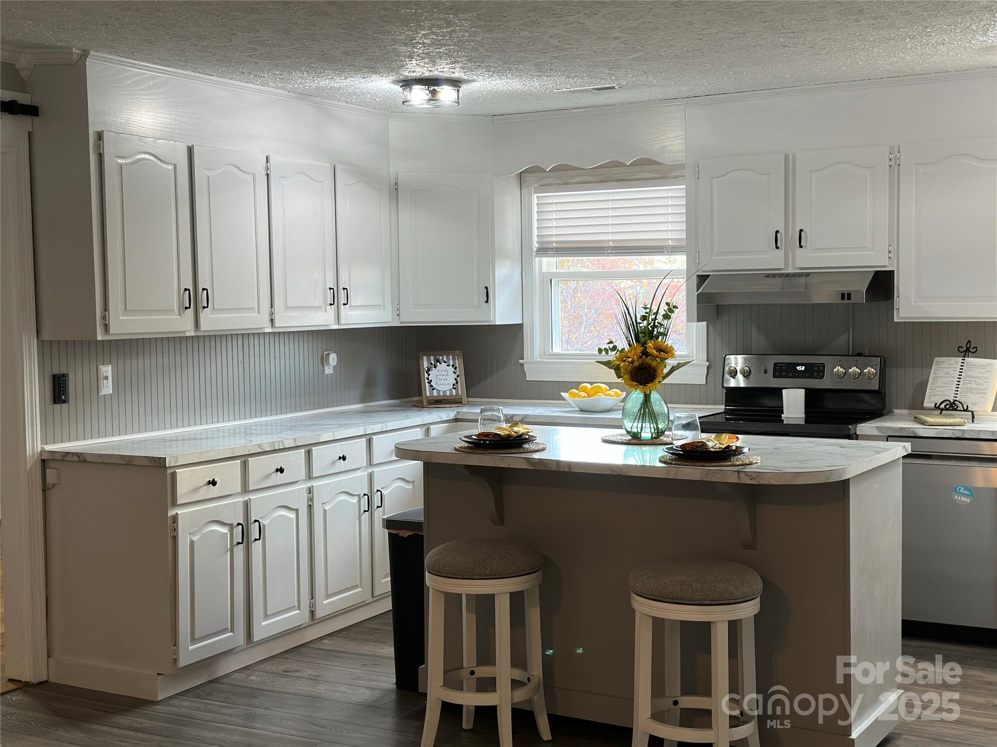 2945 Freezer Locker Road Hudson NC 28638