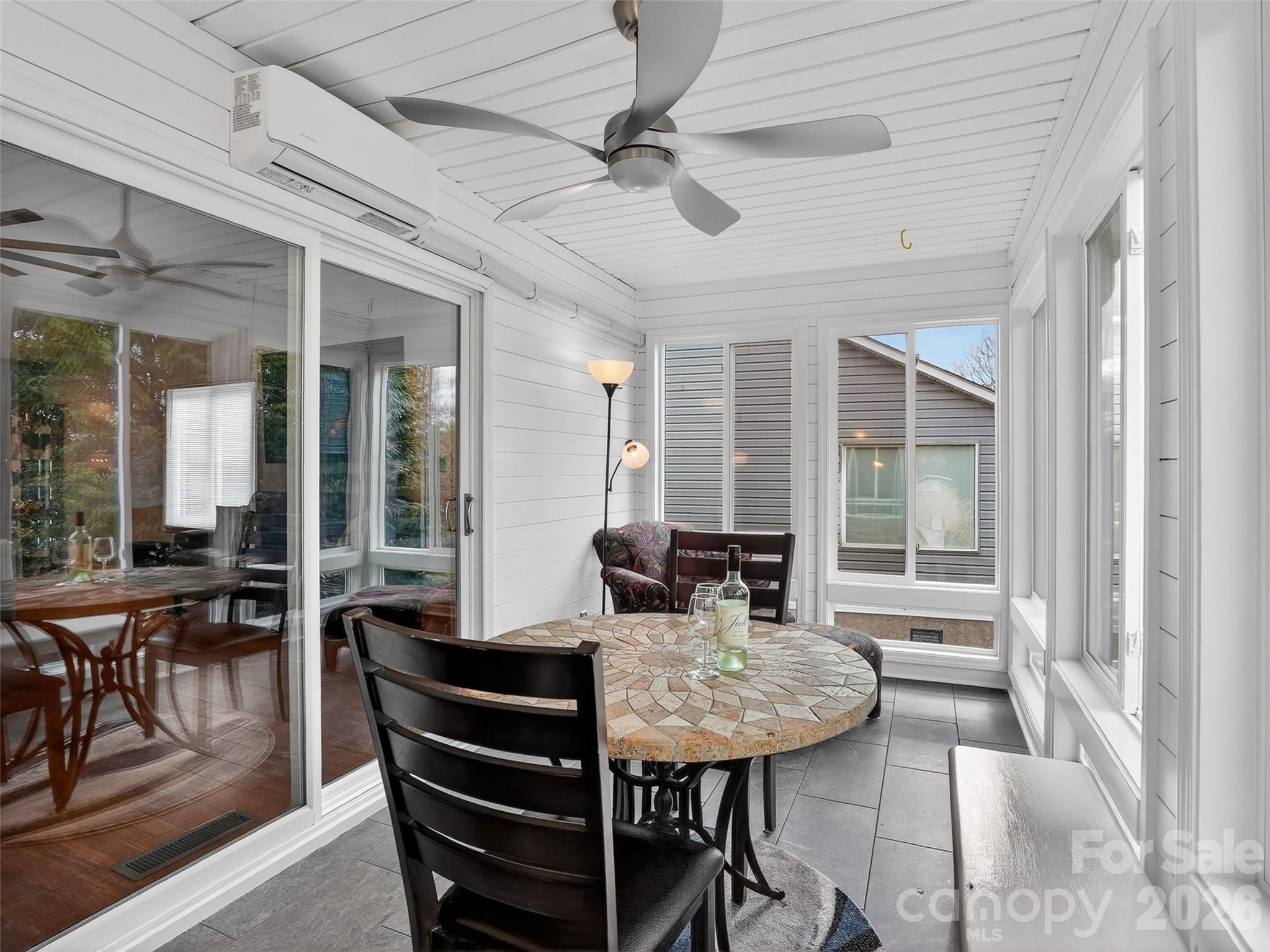 17 Driver Court Hendersonville NC 28739