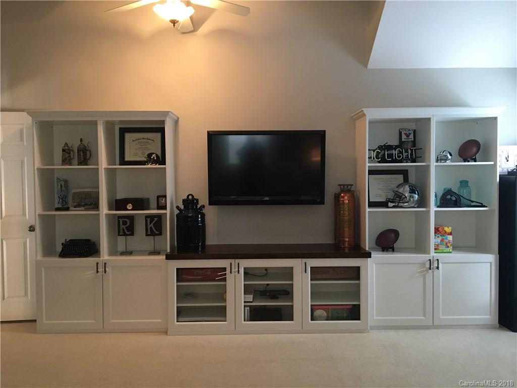 6129 Oxwynn Lane Charlotte NC 28270