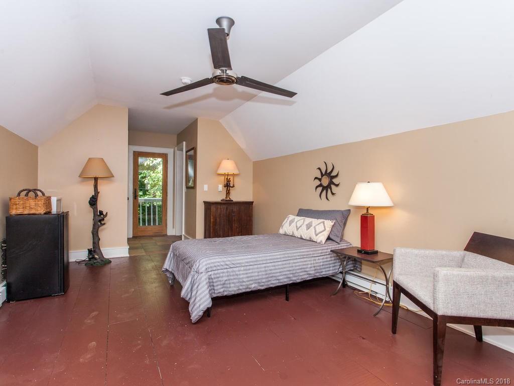 12 Arbor Lane Arden NC 28704