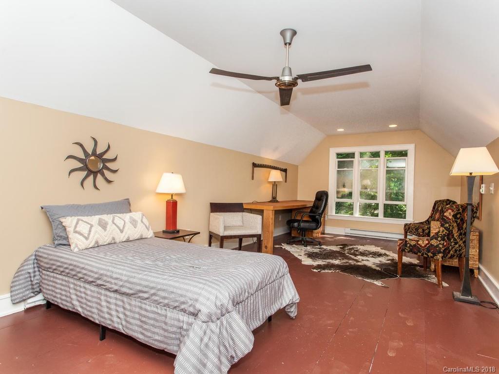 12 Arbor Lane Arden NC 28704