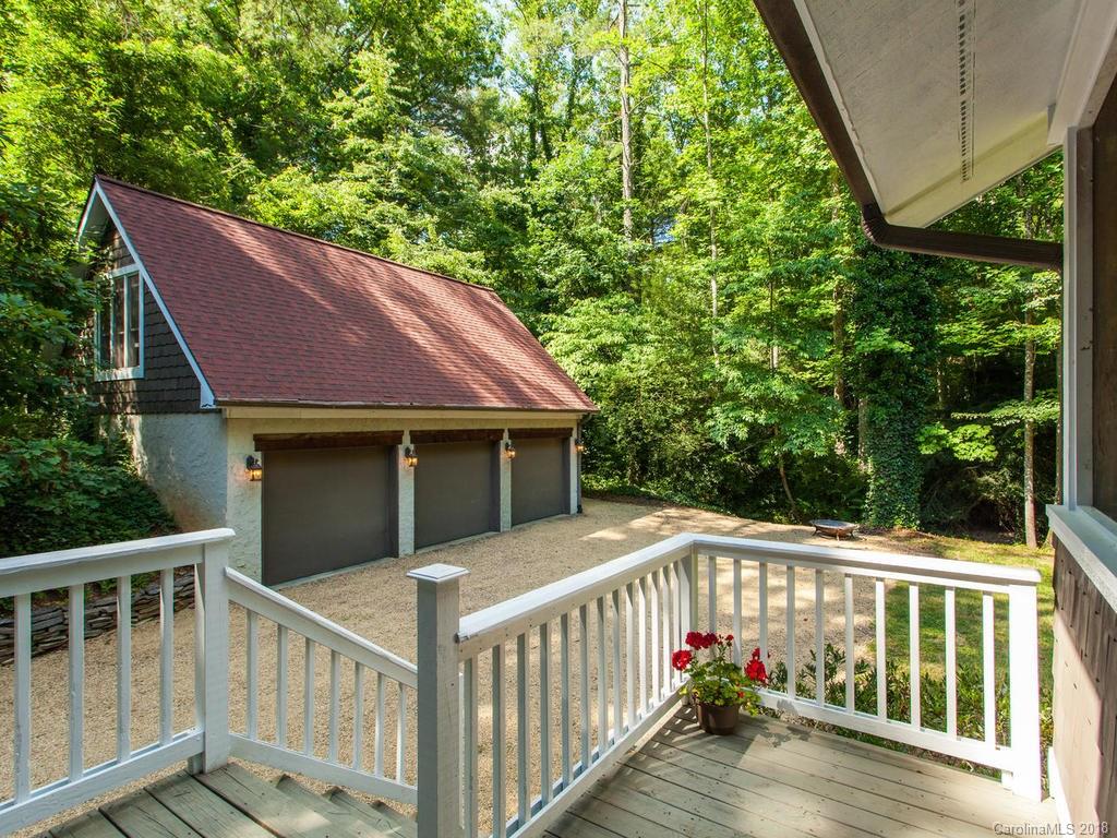 12 Arbor Lane Arden NC 28704