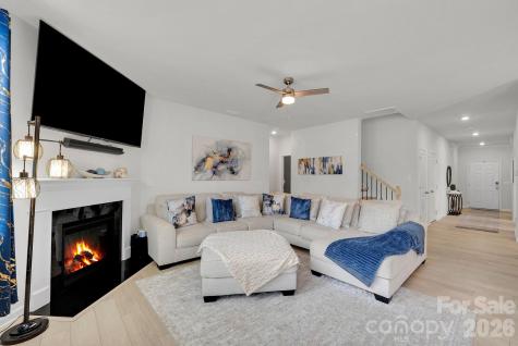 224 Hamptons Cove Road Troutman NC 28166