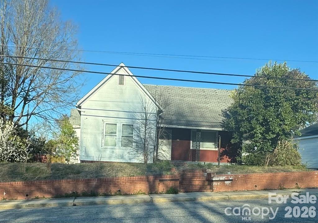 107 N Market Street Lancaster SC 29720
