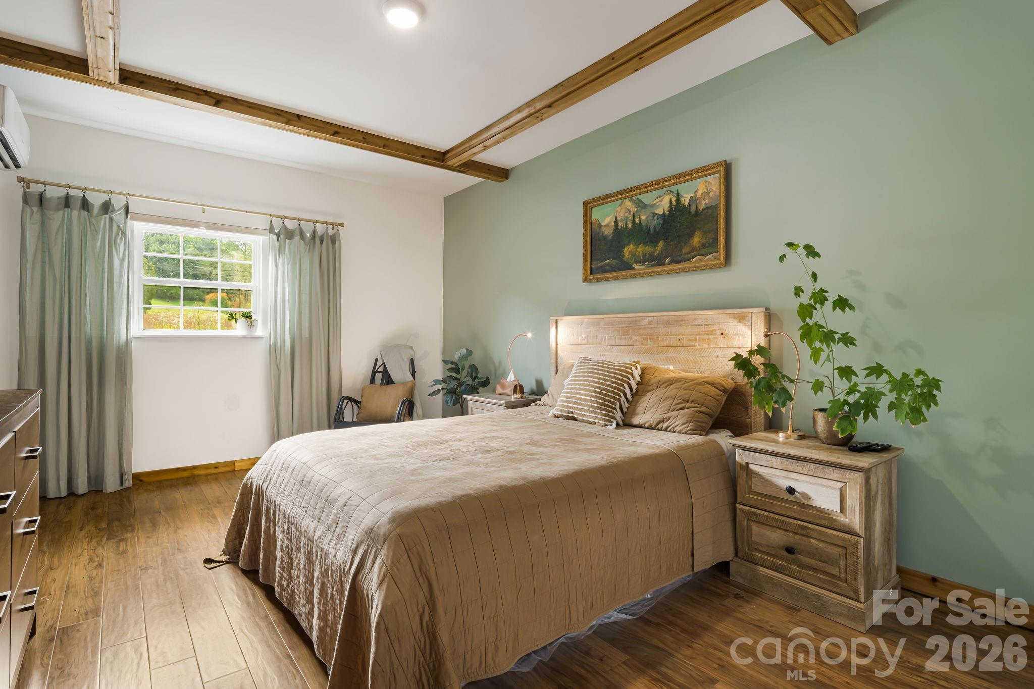 25 Pinewood Drive Waynesville NC 28786