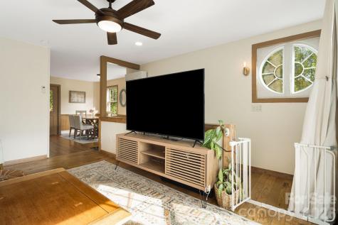25 Pinewood Drive Waynesville NC 28786