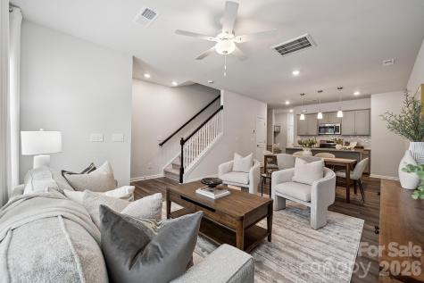 7005 Alpharetta Street Charlotte NC 28216