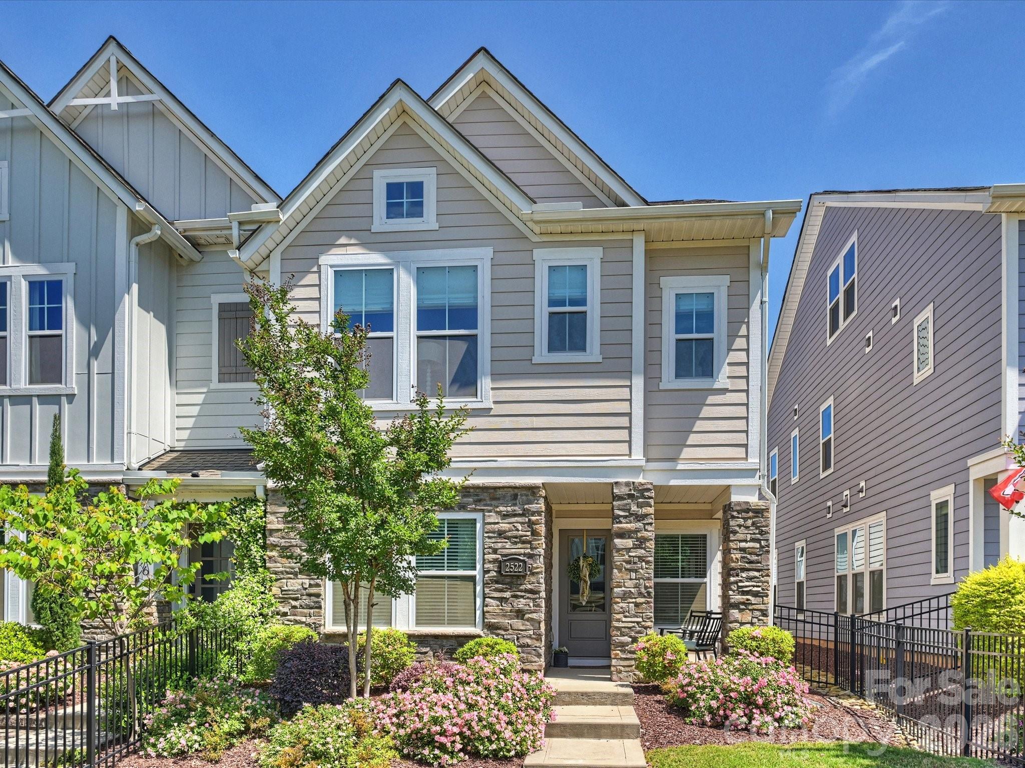 2522 Lydia Avenue Charlotte NC 28205