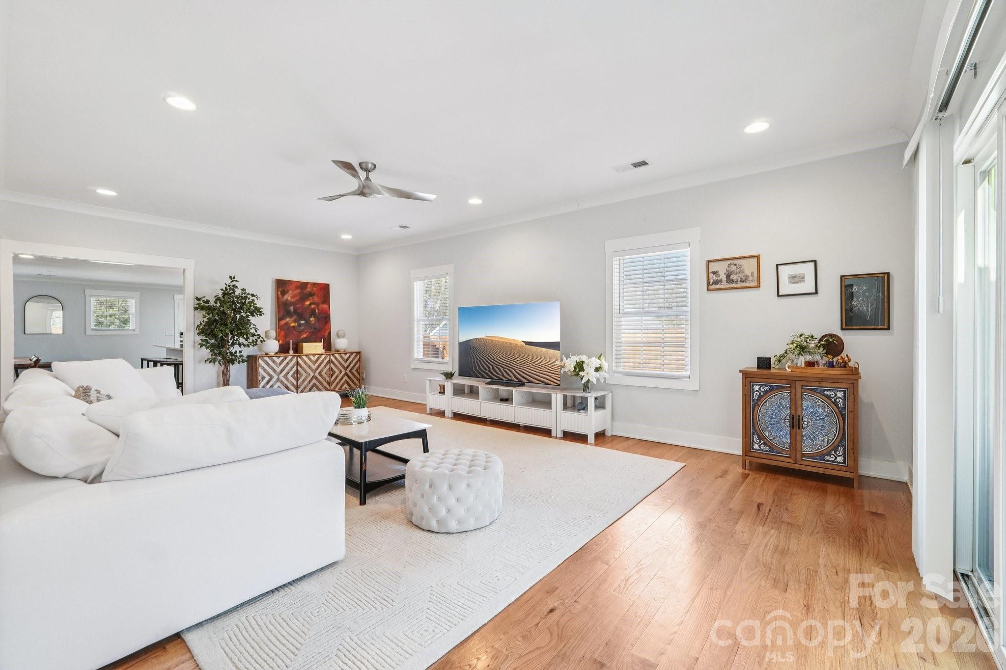 1821 Garibaldi Avenue Charlotte NC 28208