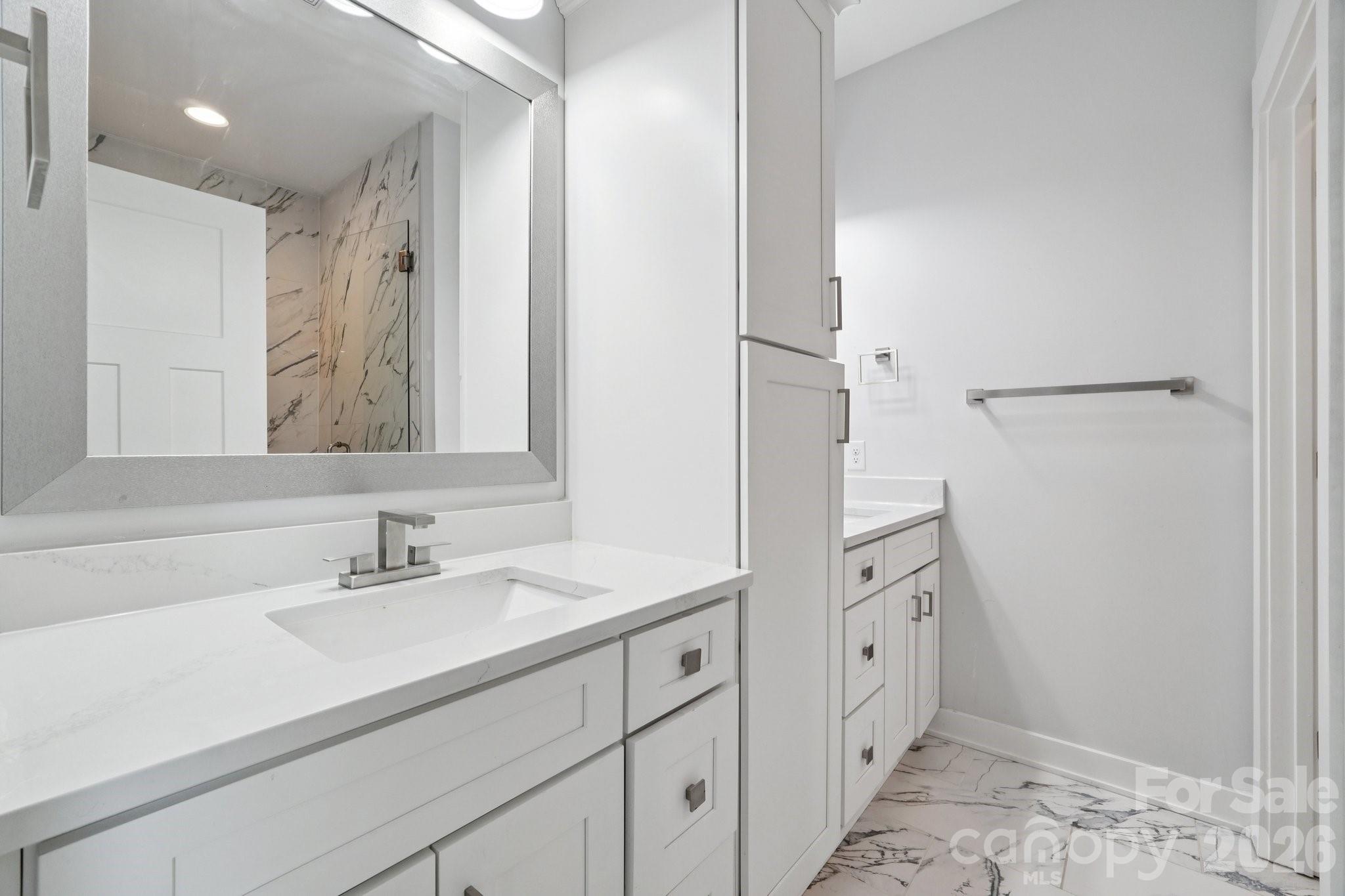 1821 Garibaldi Avenue Charlotte NC 28208