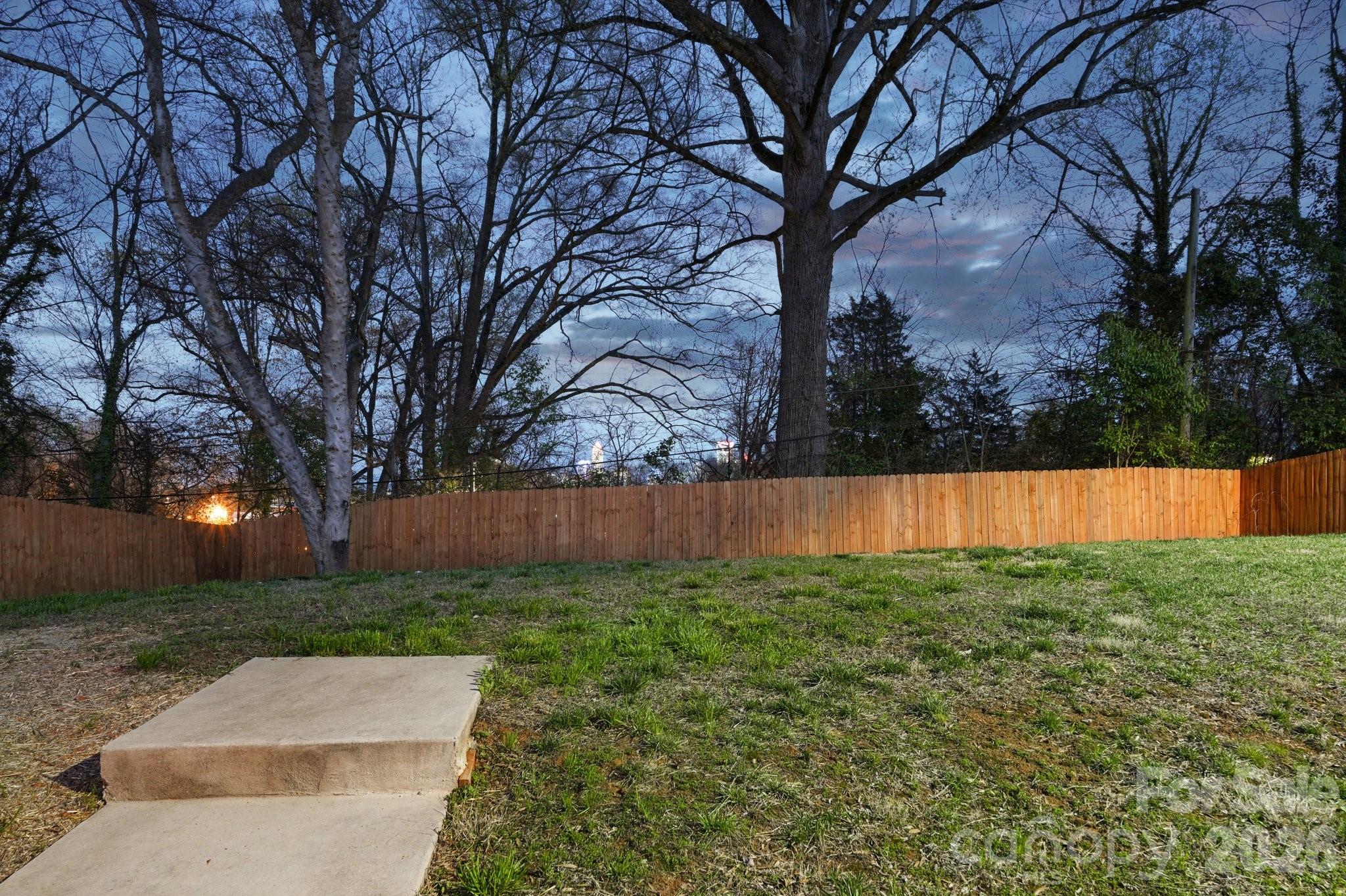 1821 Garibaldi Avenue Charlotte NC 28208