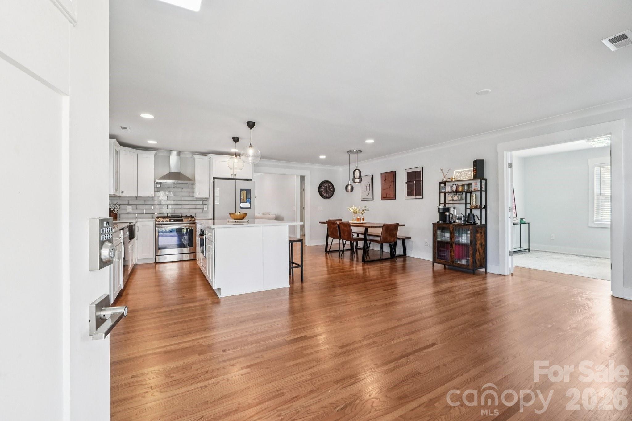 1821 Garibaldi Avenue Charlotte NC 28208