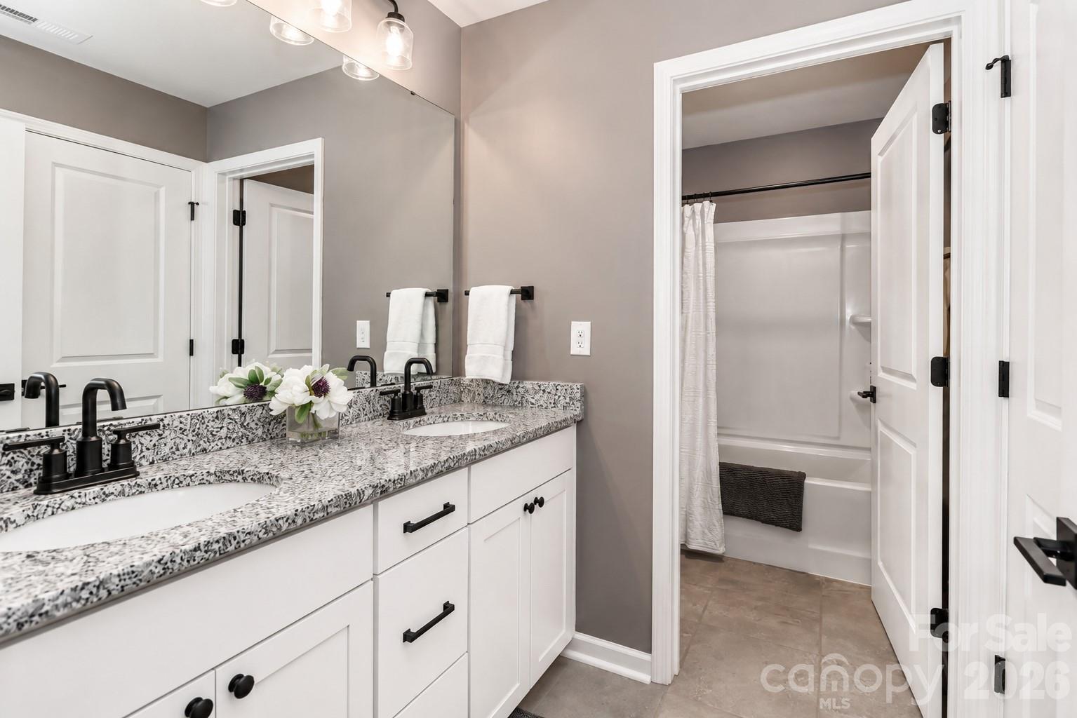 384 Streamwood Road Troutman NC 28166