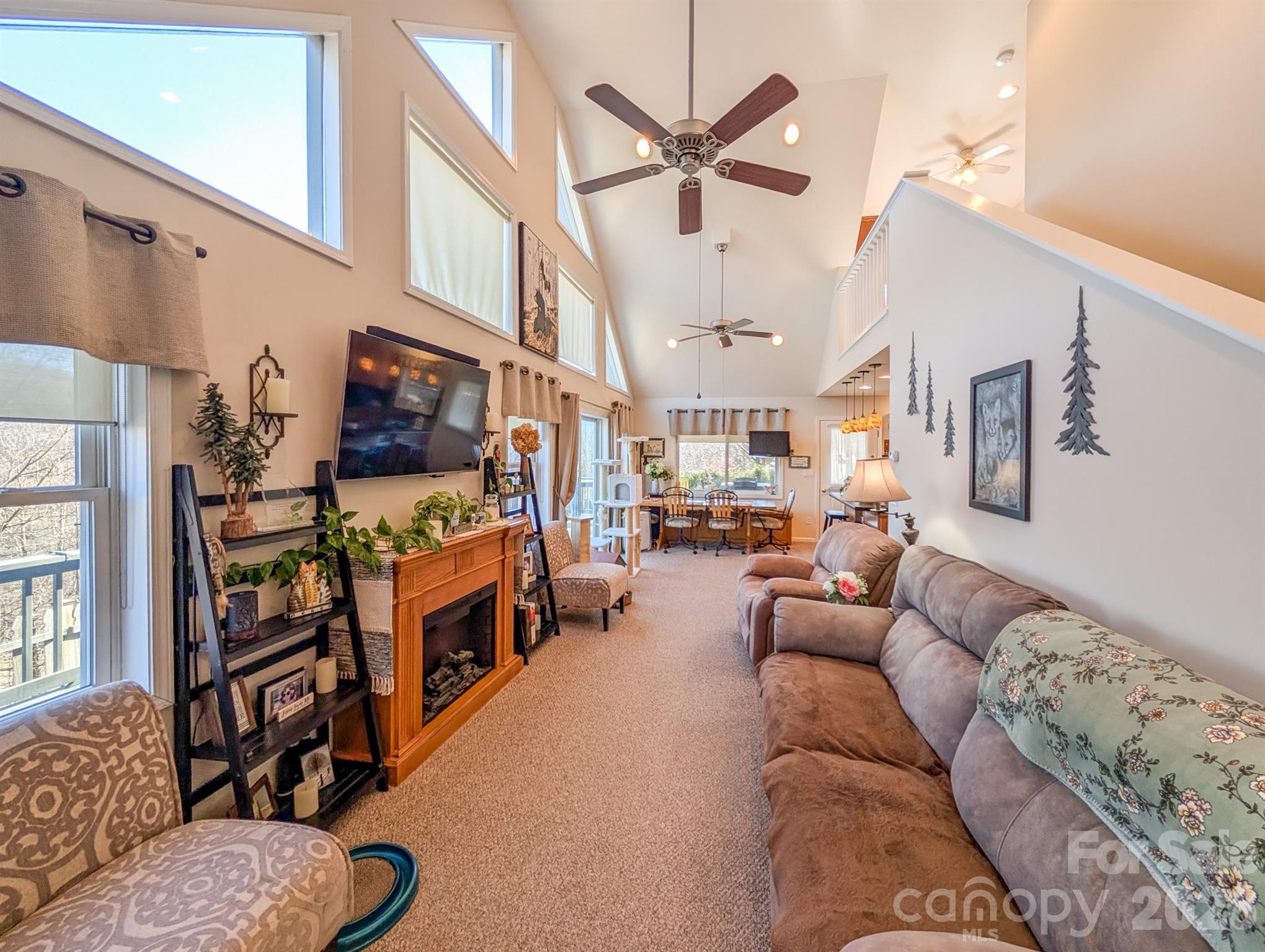 305 Majestic Mountain Drive Burnsville NC 28714