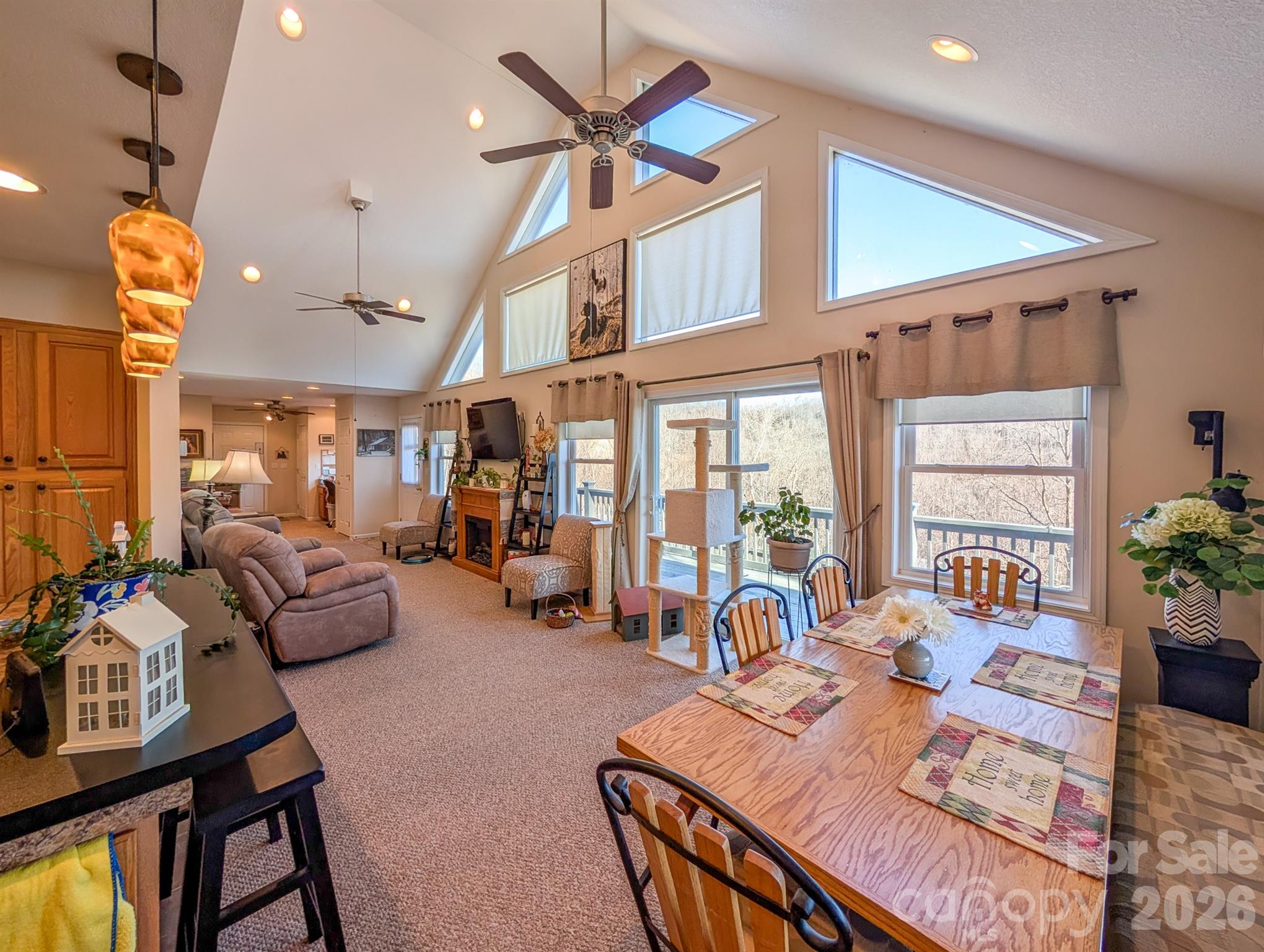 305 Majestic Mountain Drive Burnsville NC 28714