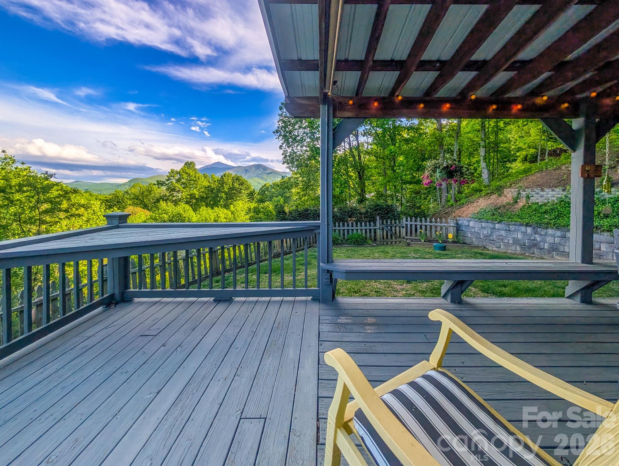 305 Majestic Mountain Drive Burnsville NC 28714