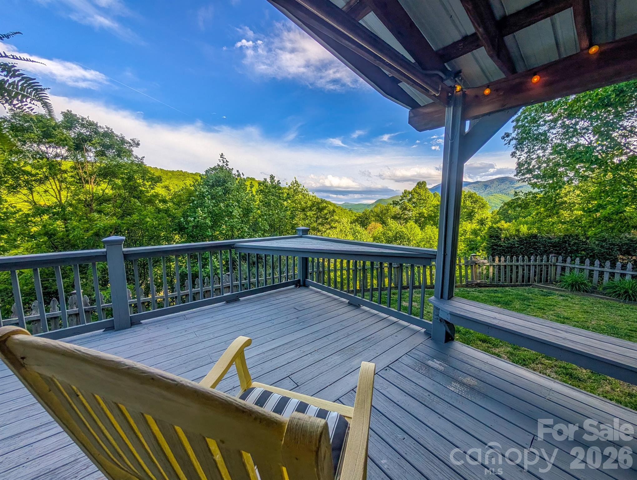 305 Majestic Mountain Drive Burnsville NC 28714