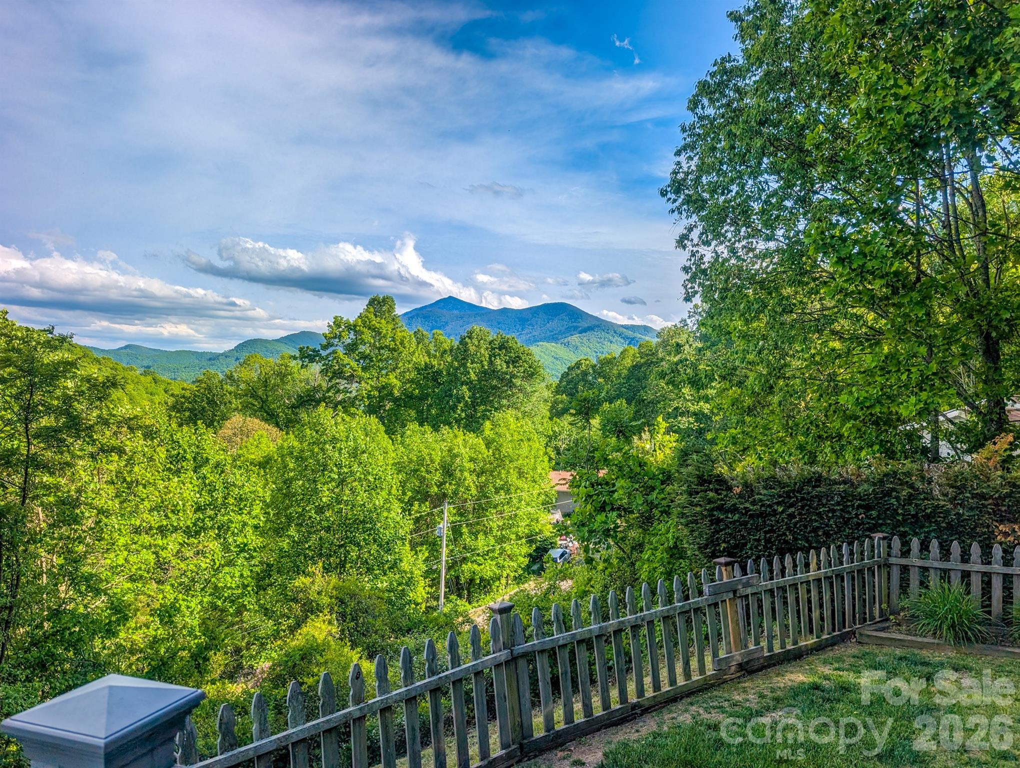 305 Majestic Mountain Drive Burnsville NC 28714