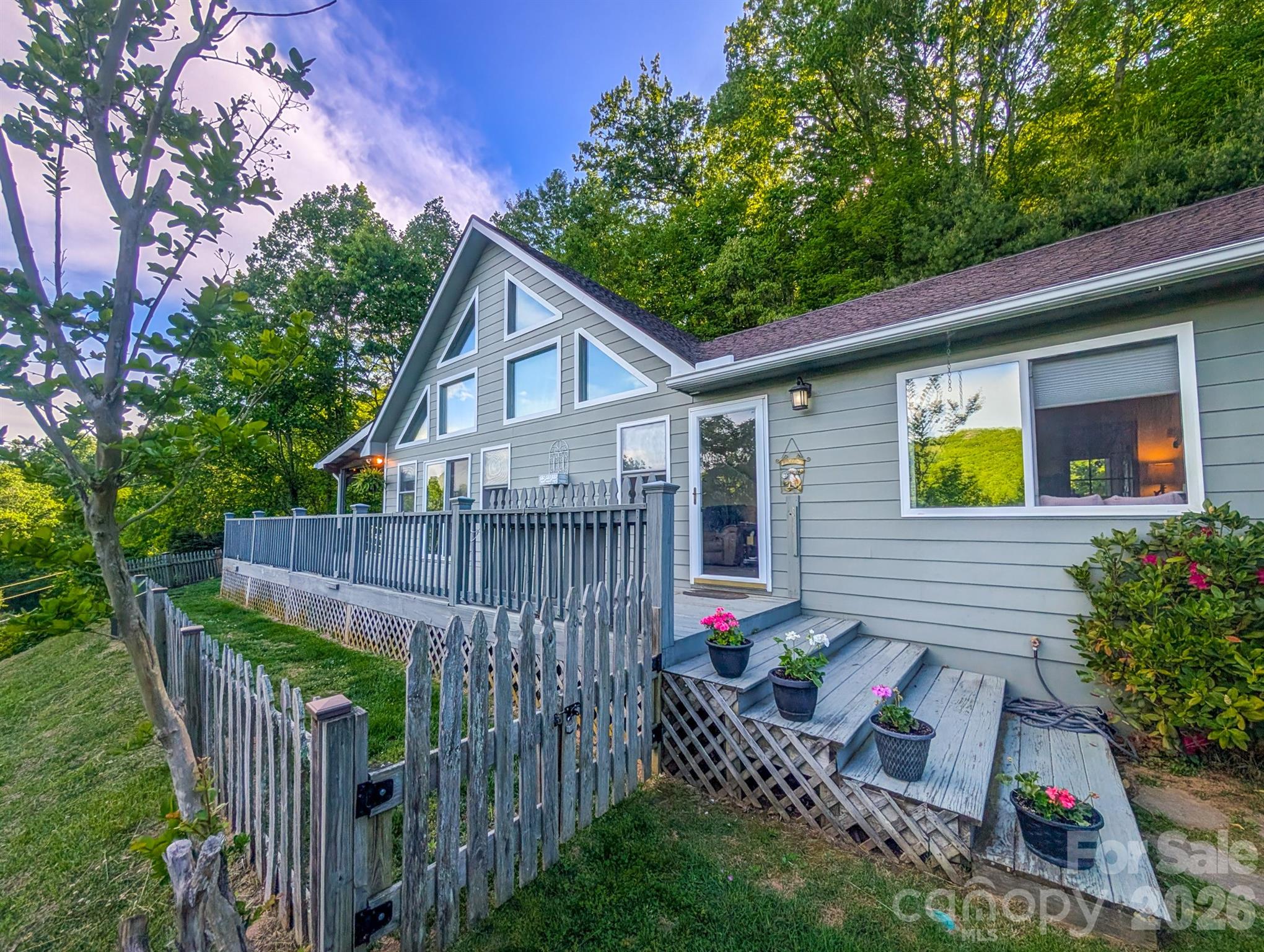 305 Majestic Mountain Drive Burnsville NC 28714