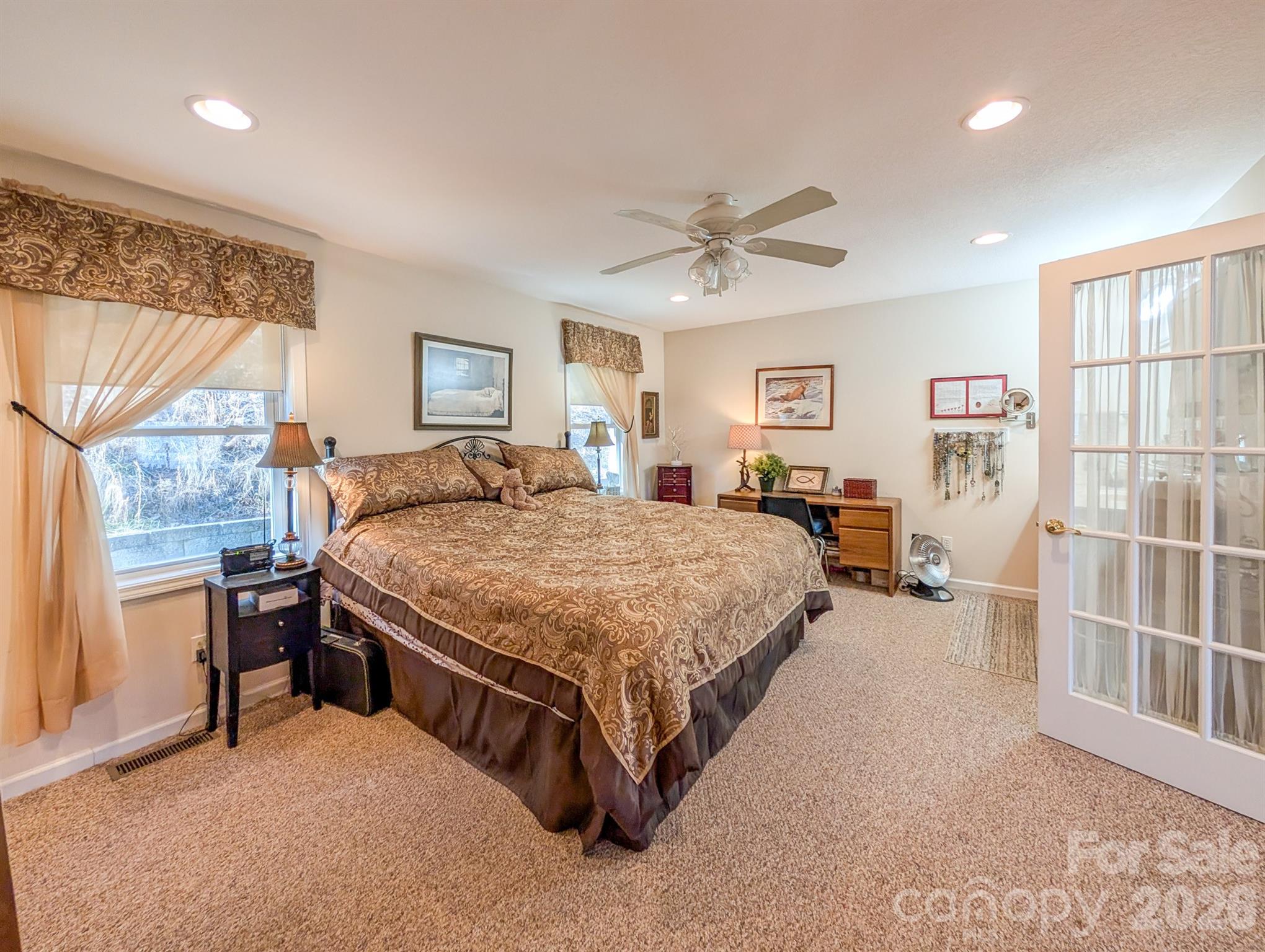 305 Majestic Mountain Drive Burnsville NC 28714